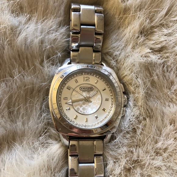 Coach Round Faced Watch - Picture 2 of 3